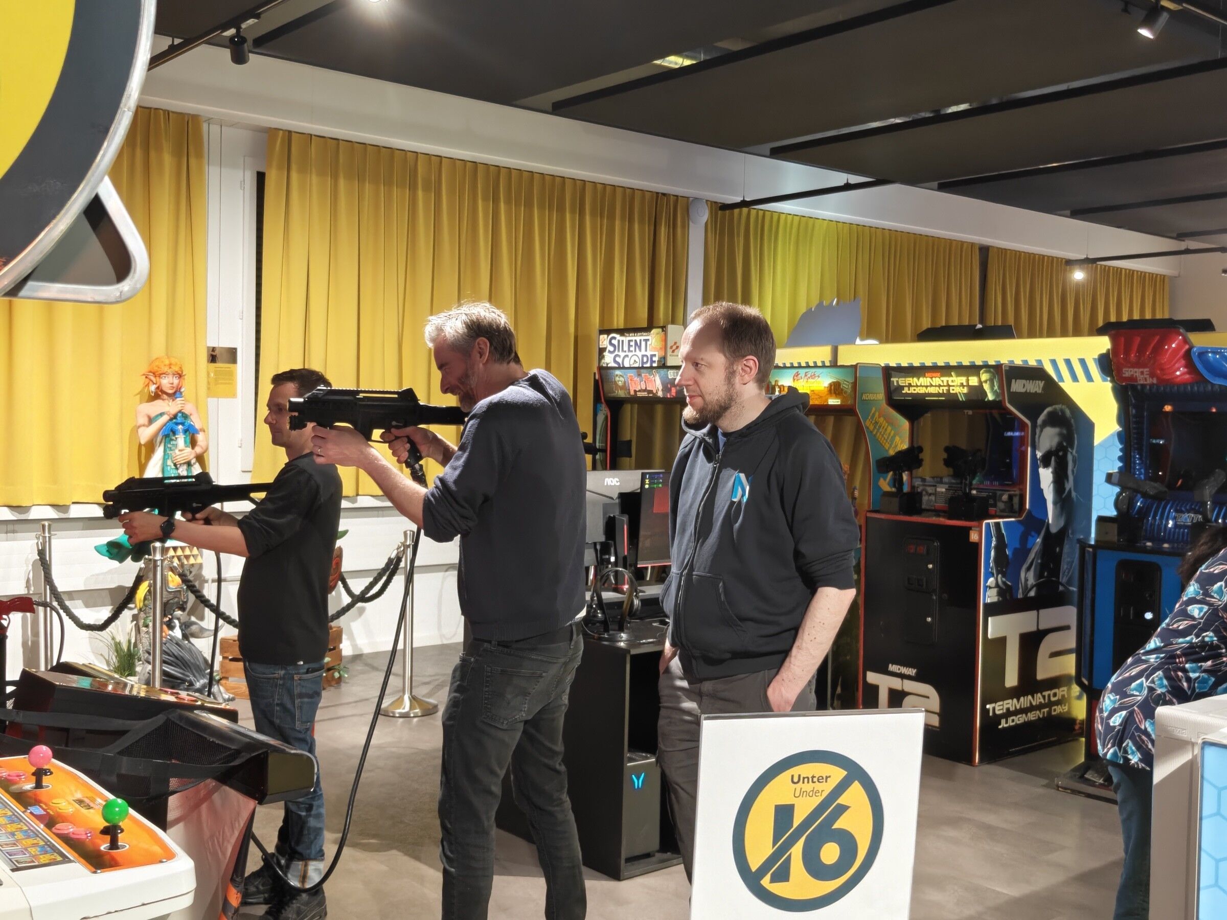 Shooter games at gameorama